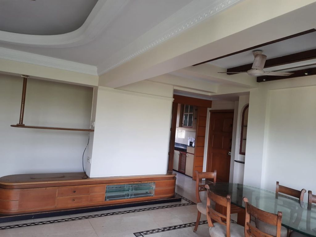 3 BHK Semi Furnished in Sea Breeze , Bandra West